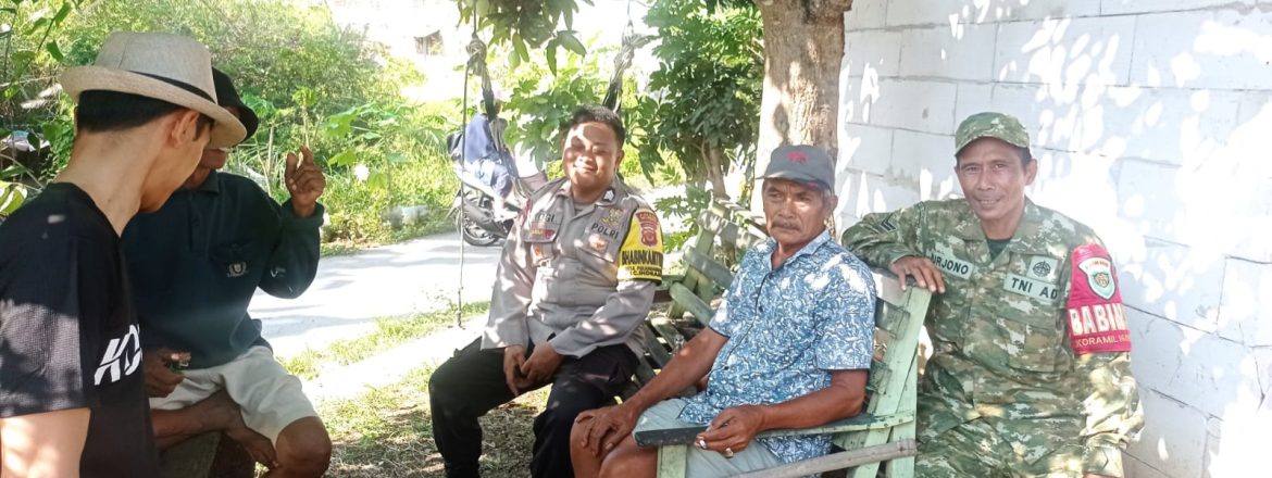 Komsos Anggota Koramil 1601/Indramayu DIwilayah Binaan Desa Pekandanganjaya.