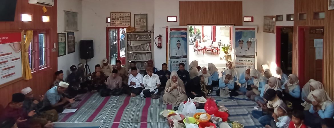 Babinsa Koramil 1608 Karangampel Hadiri Tradisi Mapag Sri, Wujud Syukur dan Pelestarian Budaya di Desa Dukuh Jeruk