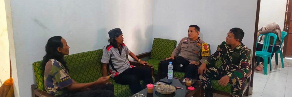 Komsos Babinsa Koramil 1601/Indramayu Pererat Sinergi dengan Perangkat Desa Gelarmandala, Dukung Ketahanan Pangan dan Kondusivitas Wilayah