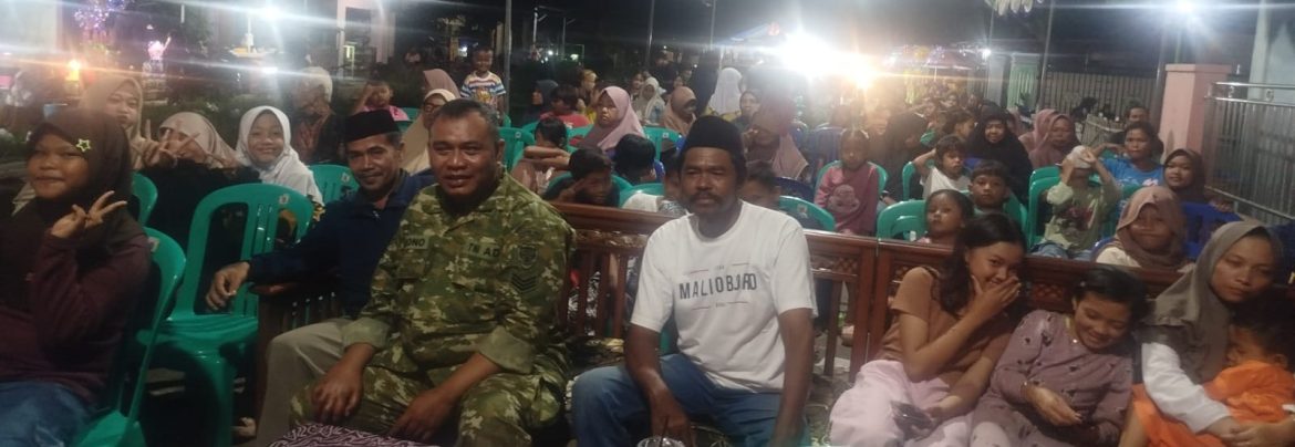 Babinsa Desa Tanjakan Sampaikan Himbauan pada Tradisi Mapag Sri: Petani Diminta Tingkatkan Produktivitas dan Orang Tua Awasi Pergaulan Anak