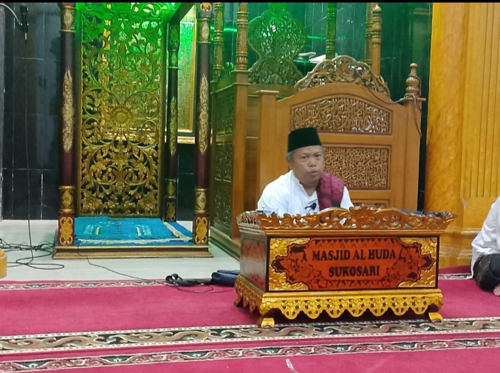 KH.Abdul Kholiq: Kebersihan Adalah Sebagian dari Iman