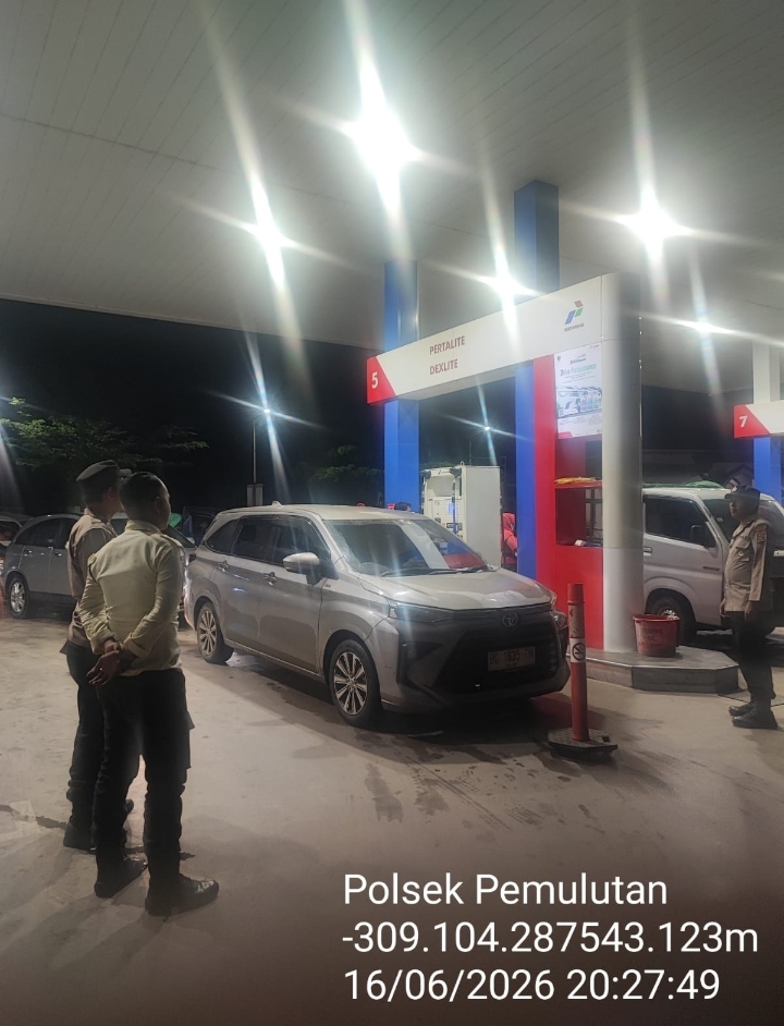 Tingkatkan Patroli, Polsek Pemulutan Hadir untuk Masyarakat Pastikan Distribusi BBM Tetap Aman dan Kondusif Pasca Penyesuaian Harga