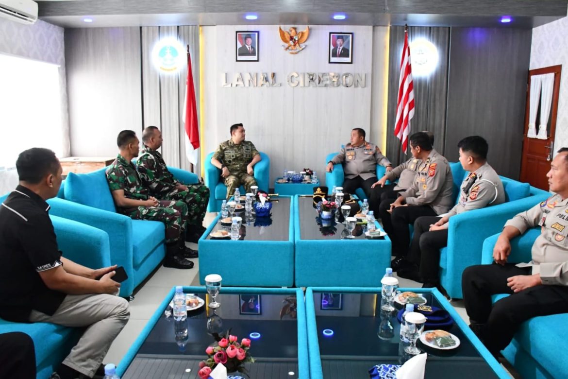 Kapolresta Cirebon Perkuat Soliditas TNI–Polri Melalui Silaturahmi ke Lanal Cirebon dan Denpom III/3 Cirebon