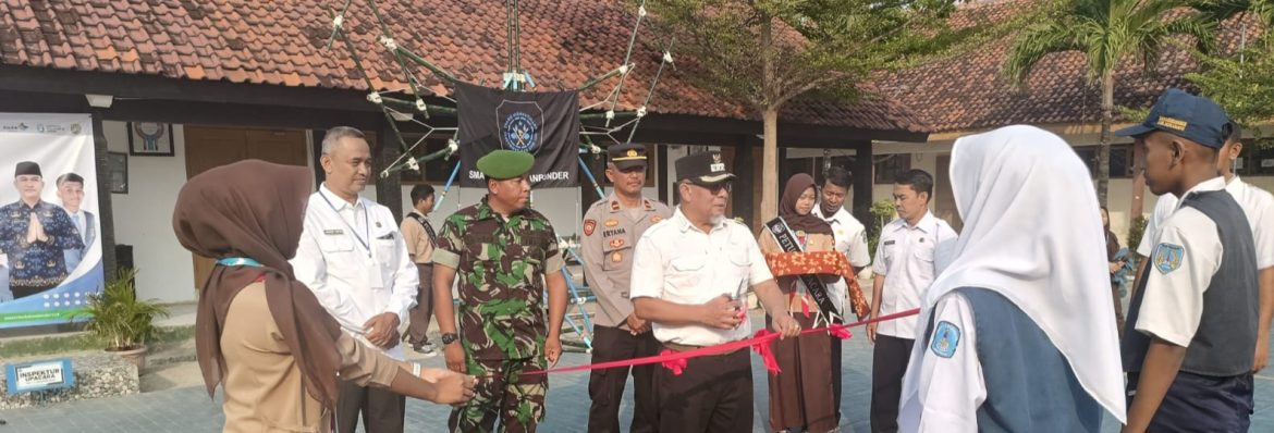 Koramil 1608/Karangampel Hadiri Upacara Pembukaan MPLS SMAN 1 Kedokanbunder Tahun Ajaran 2026/2027