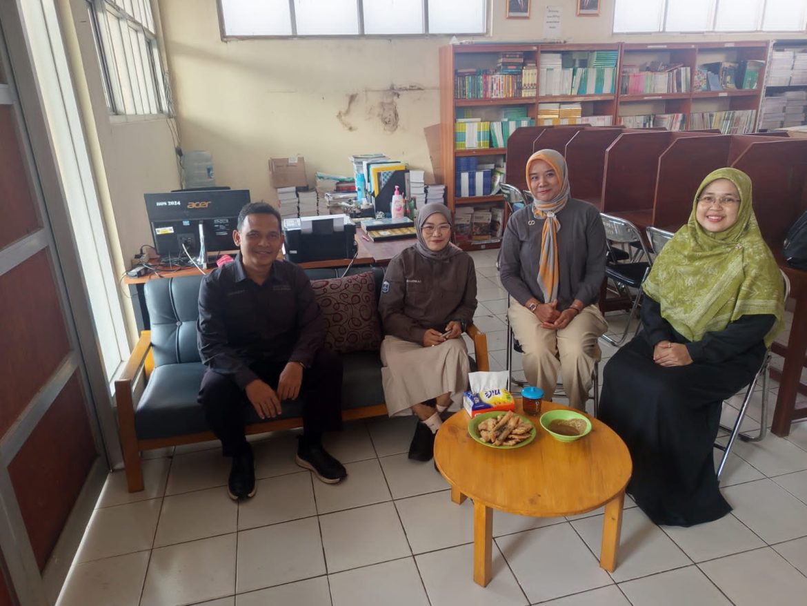 Ciptakan Sekolah Aman dan Nyaman, MPLS SMKN Pertanian Karawang Dipantau Pengawas