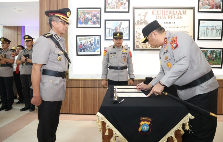 Kapolda Kepri Pimpin Sertijab dan Pelantikan Sejumlah Pejabat Utama Polda Kepri