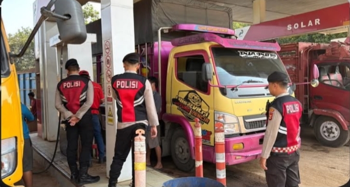 Sat Samapta Polres Banyuasin Intensifkan Patroli dan Monitoring SPBU, Pastikan Distribusi BBM Berjalan Aman