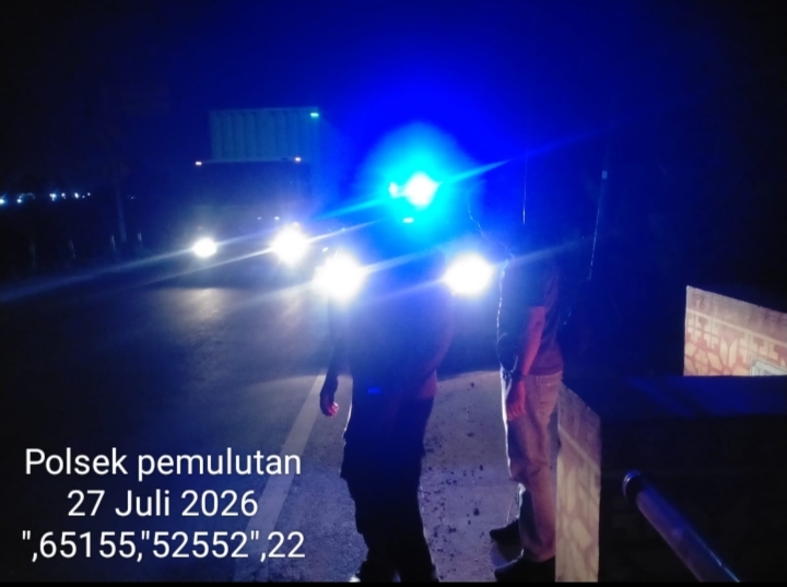 Personel Polsek Pemulutan Gelar Patroli Malam Hari, Antisipasi Kejahatan 3C dan Premanisme