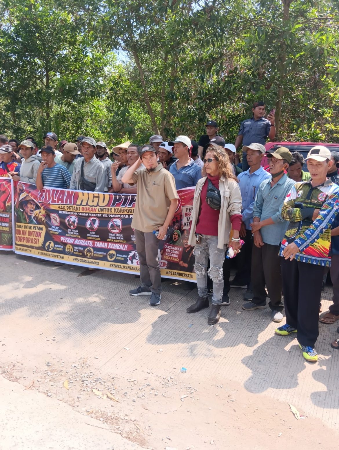 Badan Pertanahan Kabupaten Banyuasin Terima Aspirasi Ratusan Gabungan Kelompok Tani (GAPOKTAN) Persatuan Masyarakat Rimba Asam