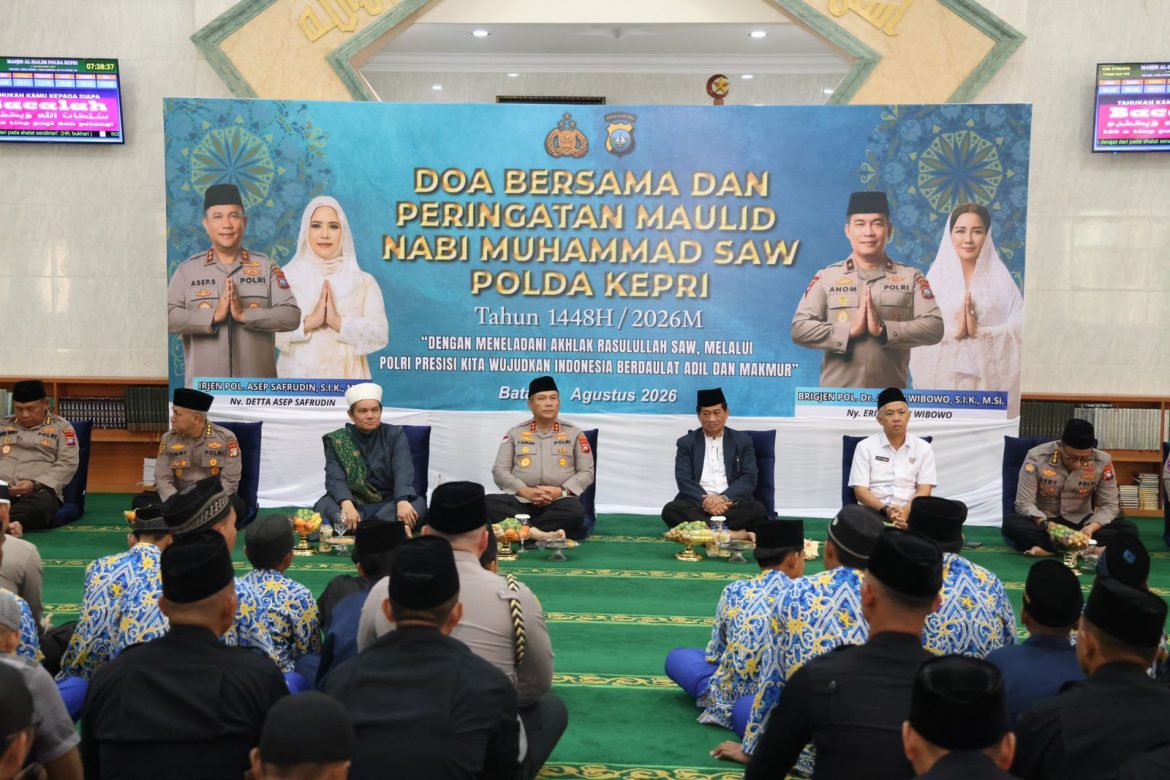 DOA BERSAMA DAN PERINGATAN MAULID NABI MUHAMMAD SAW 1448 H DI POLDA KEPRI