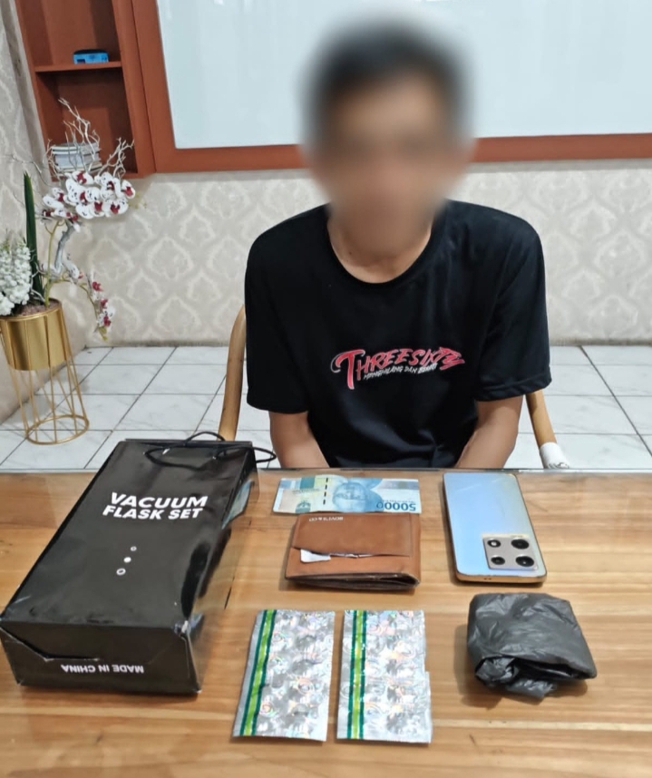 Polresta Cirebon Bongkar Jaringan Pengedar Obat Keras Ilegal, Dua Pelaku Diringkus