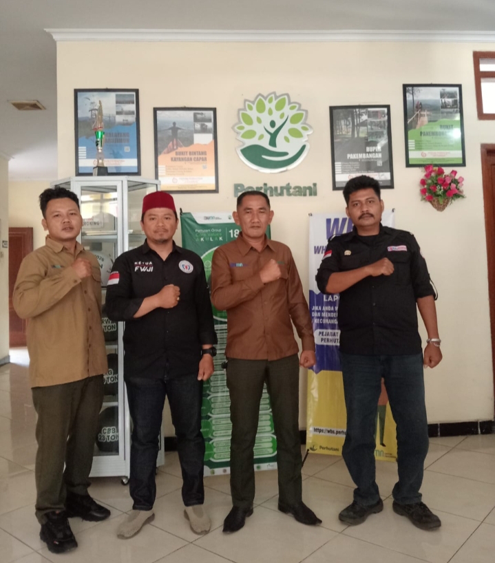 Pererat Komunikasi, FWJI Korwil Kuningan Jalin Silaturahmi dengan Perhutani KPH Kuningan