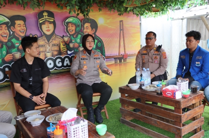 Kapolres Ogan Ilir Buka Ruang Komunikasi, Ngopi Bareng Mahasiswa Perkuat Sinergi Jaga Kamtibmas