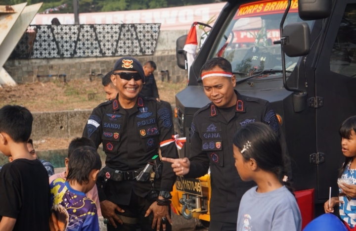 Semarak HUT ke-81 RI, Brimob Polda Sumsel Hadirkan Edukasi, Layanan Gratis, dan Kepedulian untuk Masyarakat