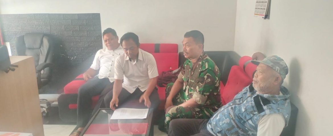 Komsos Babinsa Koramil 1605/Sukagumiwang Bersama Pemdes dan Masyarakat Desa Tenajar Lor