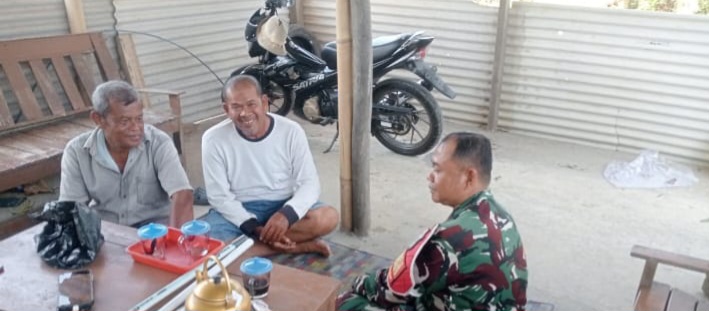 Babinsa Koramil 1601/Indramayu Ingatkan Warga Sukareja Waspadai Karhutla dan Krisis Air