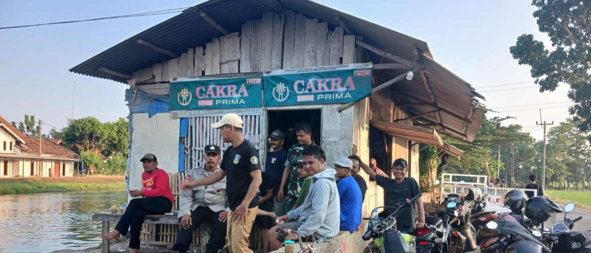 Komsos Babinsa Koramil 1605 Sukagumiwang, Dari Waspada Kebakaran hingga Menjaga Generasi Muda