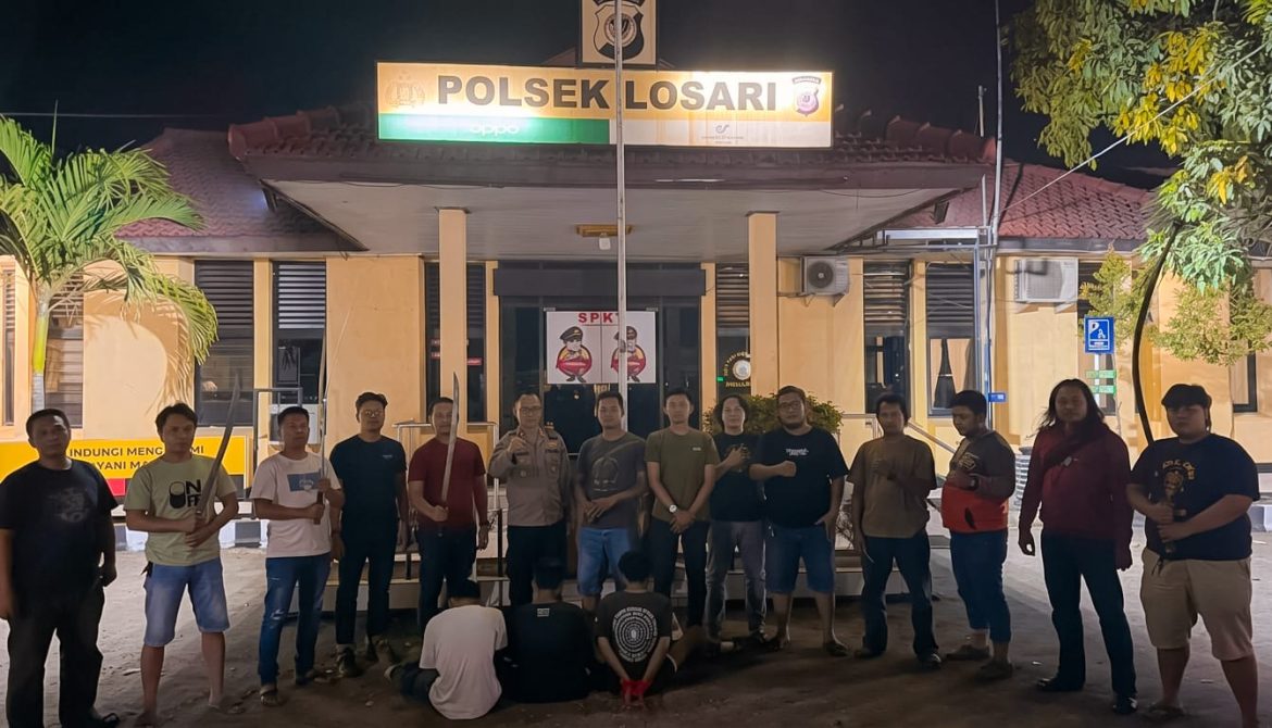 Tekab 852 Polresta Cirebon Bekuk Tiga Pelaku Pengeroyokan, Korban Dibacok dengan Celurit