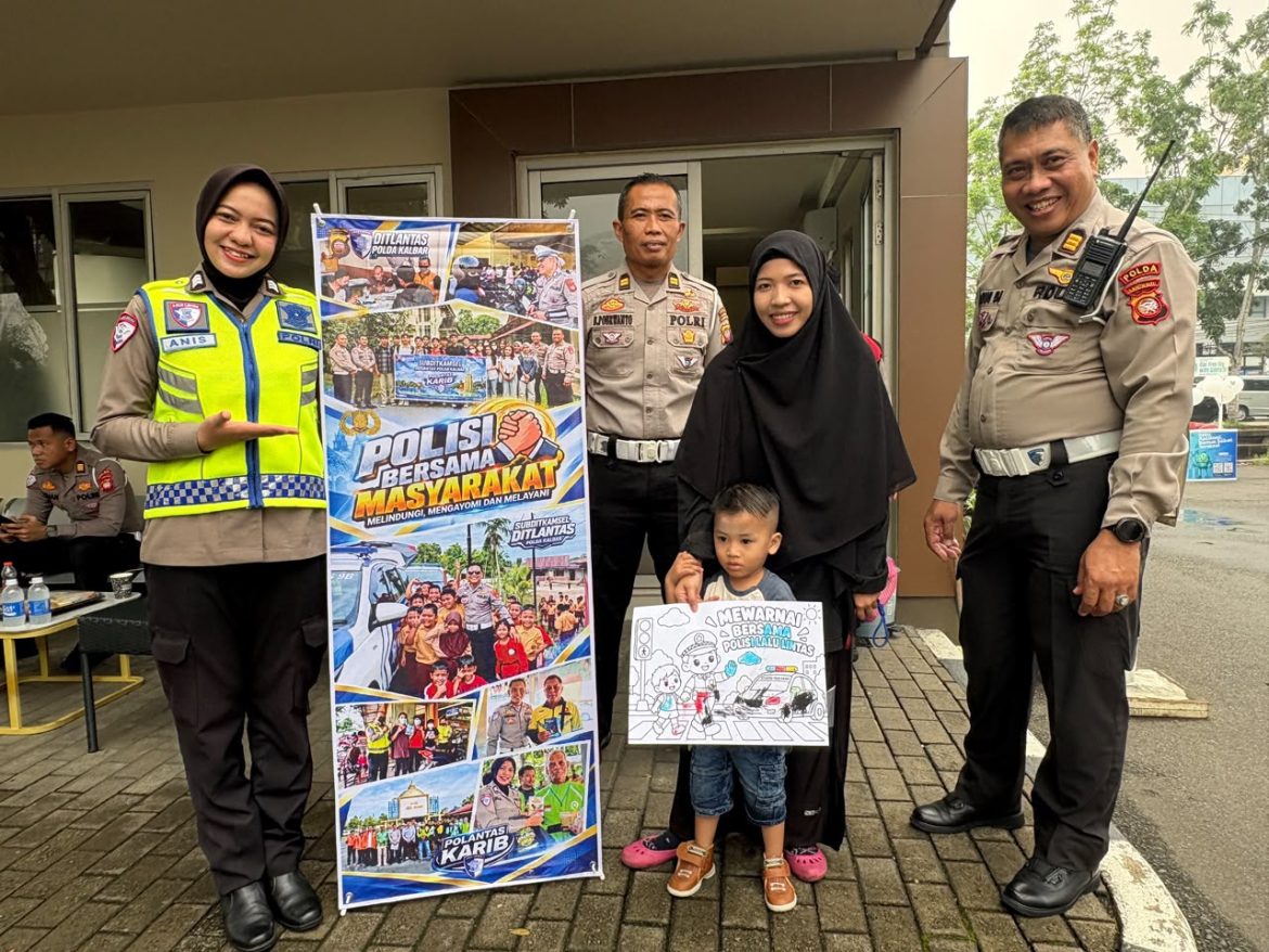 Ditlantas Polda Kalbar Ajak Anak Belajar Tertib Berlalu Lintas Lewat Kegiatan Mewarnai