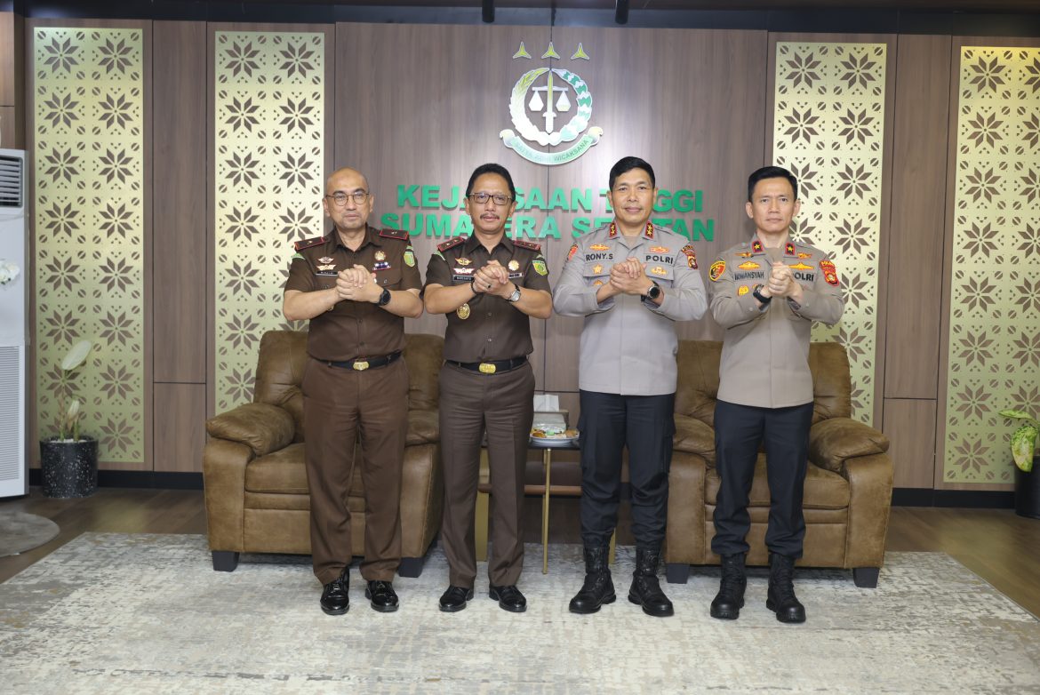 Kapolda Sumsel dan Kajati Perkuat Sinergi Penegakan Hukum yang Profesional dan Berkeadilan