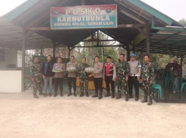 HUT ke-81 TNI, Polsek Babat Supat Perkuat Sinergi TNI-Polri