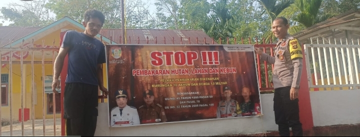 Cegah Karhutla di Musim Kemarau, Bhabinkamtibmas Betung Edukasi Warga Talang Ipuh