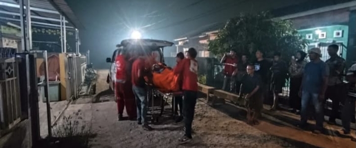Polsek Rambutan Evakuasi Perempuan yang Ditemukan Meninggal Dunia di Perumahan Alzafa Residence